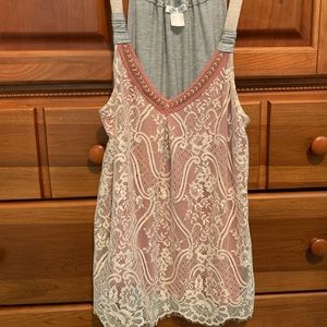 Venus small pink and grey lace tank top